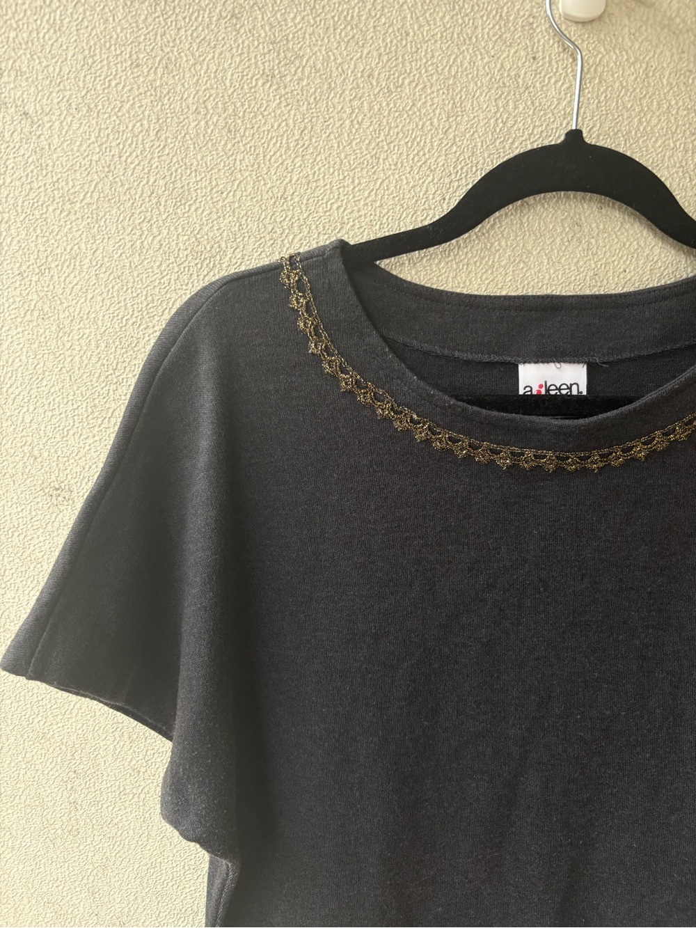 Vintage Aileen Charcoal Gray Gold Trim Boxy Tee Top L